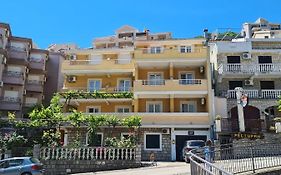 Apartments & Rooms Vuksanovic Ivana